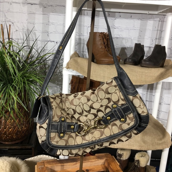 Coach Hand Bag - Picture 12 of 16